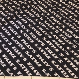 TILLYS BLACK BANDANA LOGO ALL OVER 21.5" X 21.5"